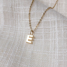 Load image into Gallery viewer, Tiny Initial E Pendant Charm Necklace in Solid 14k Gold