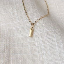 Load image into Gallery viewer, Simple Letter I Pendant Necklace in 14k Gold