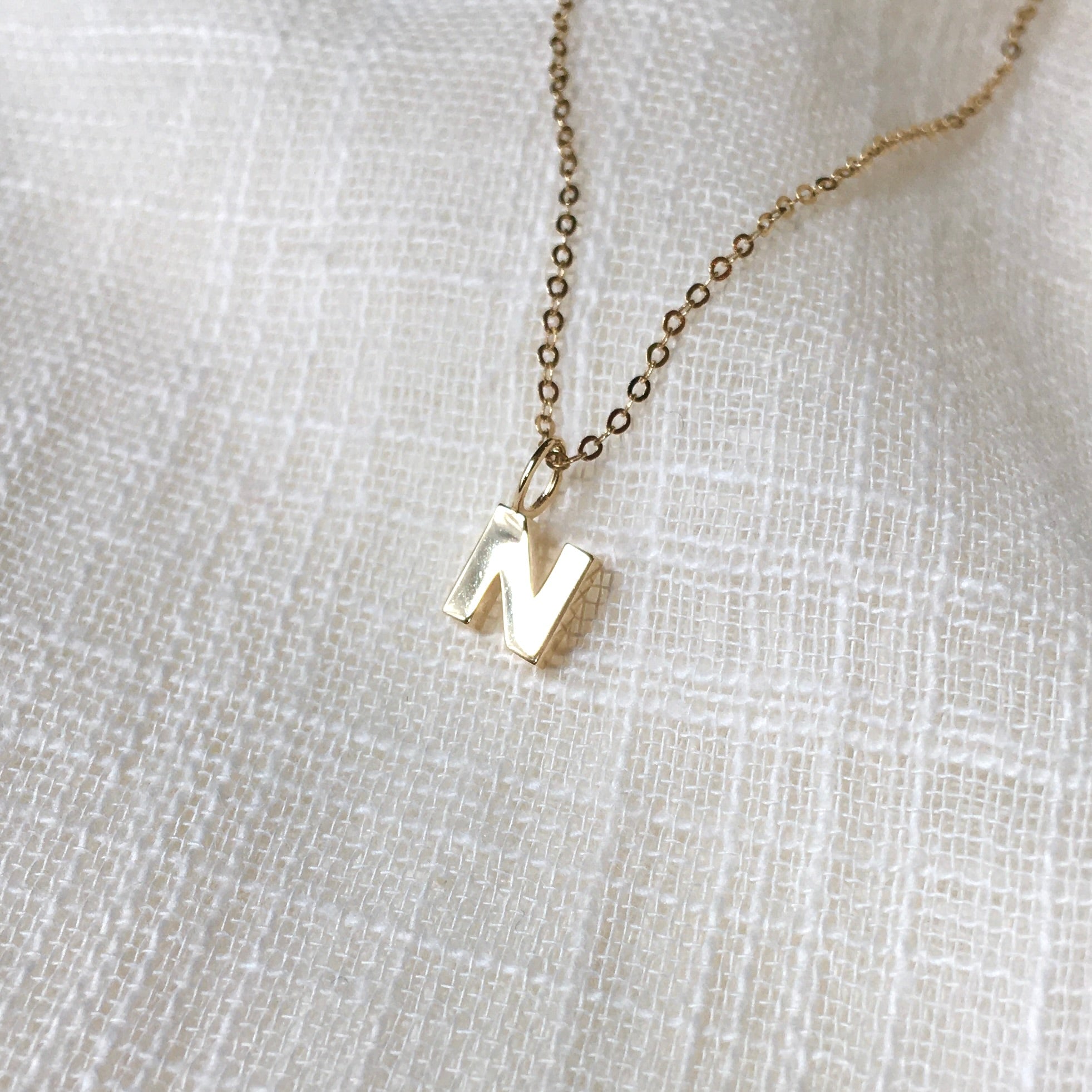 14K GOLD N INITIAL NECKLACE