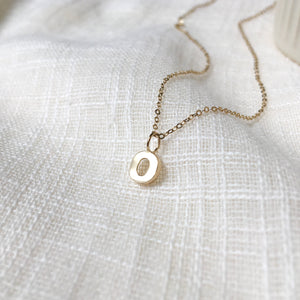 Simple Letter O Pendant Necklace in 14k Gold