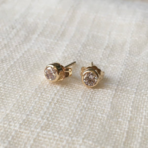 14k Gold Diamond Stud Earrings