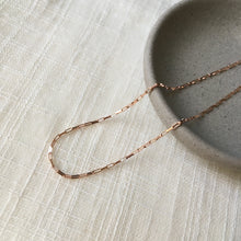 Load image into Gallery viewer, Dainty Rose Gold Box Chain Necklace
