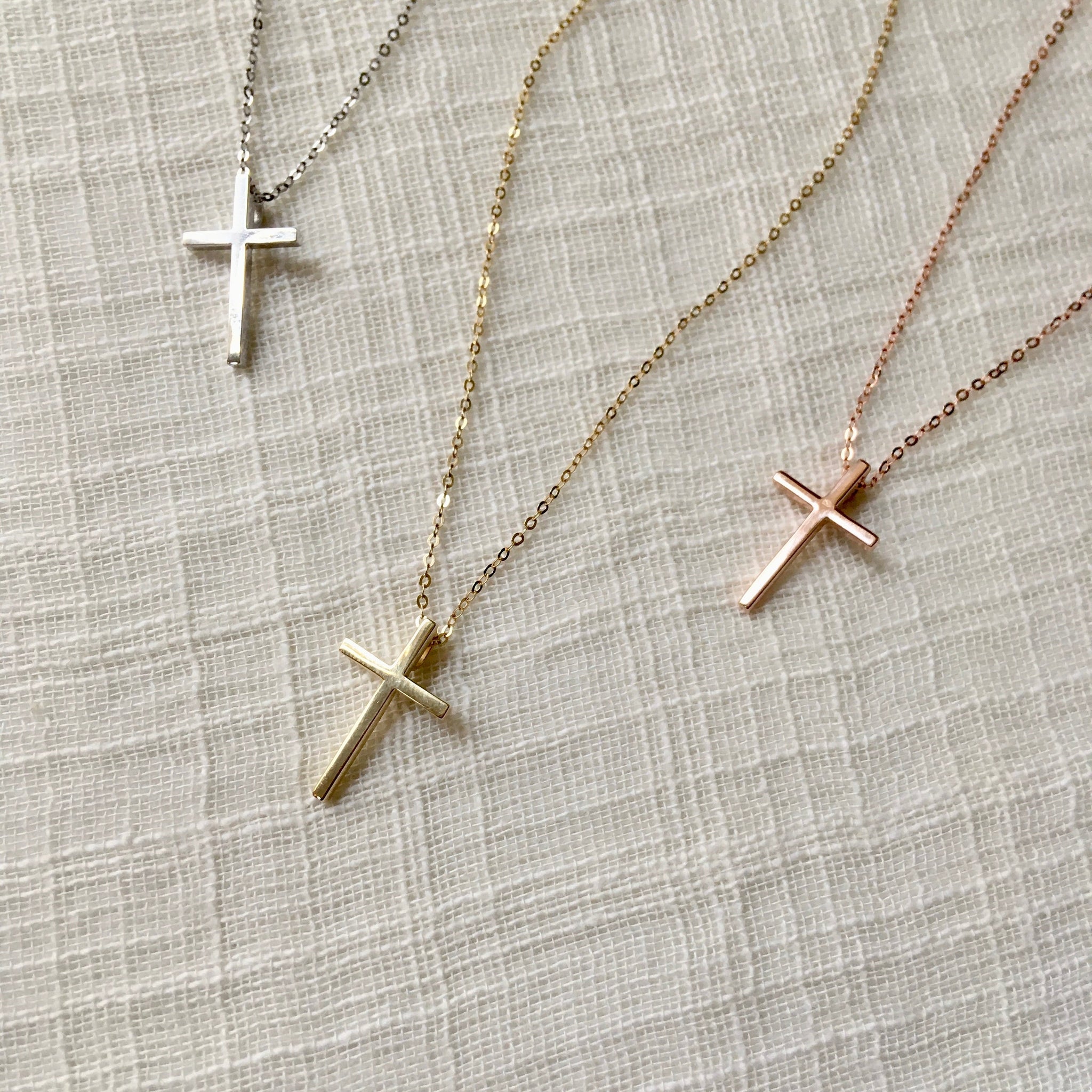 Tiny Cross Necklace, Dainty Gold Cross Necklace, Christian Gift for Women,  Small Cross Necklace, Religious Necklace for Girls, Gift for Her - Etsy  Denmark
