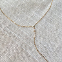 Load image into Gallery viewer, Feminine and dainty lariat necklace
