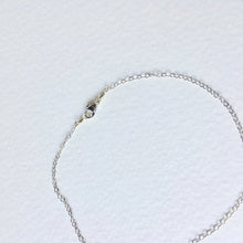 Load image into Gallery viewer, Simple white gold anklet
