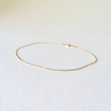 Load image into Gallery viewer, Simple + Dainty Gold Chain Anklet

