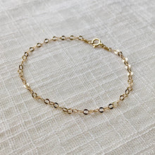 Load image into Gallery viewer, Sparkly + Delicate Gold Chain Bracelet
