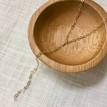Load image into Gallery viewer, Sparkly Chain Lariat Necklace in Solid Gold
