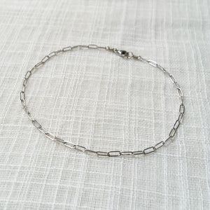 14k White Gold Modern Paperclip Chain Anklet